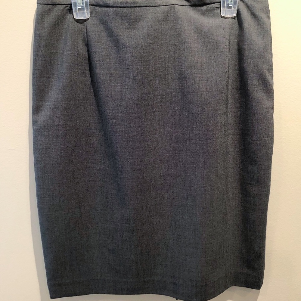EUC Calvin Klein Grey Pencil Skirt Size 12